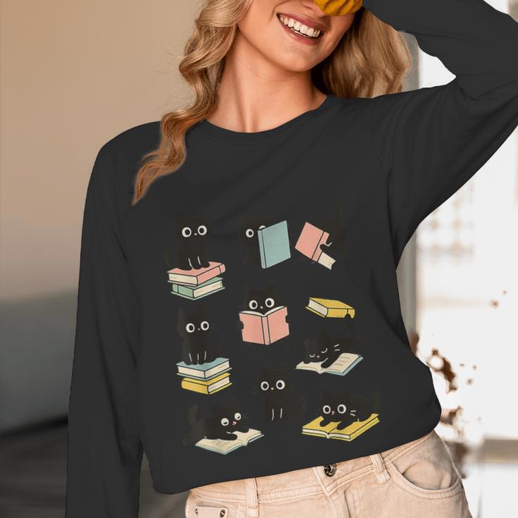Cats Reading Books Cat Lover Unisex Long Sleeve T-Shirt