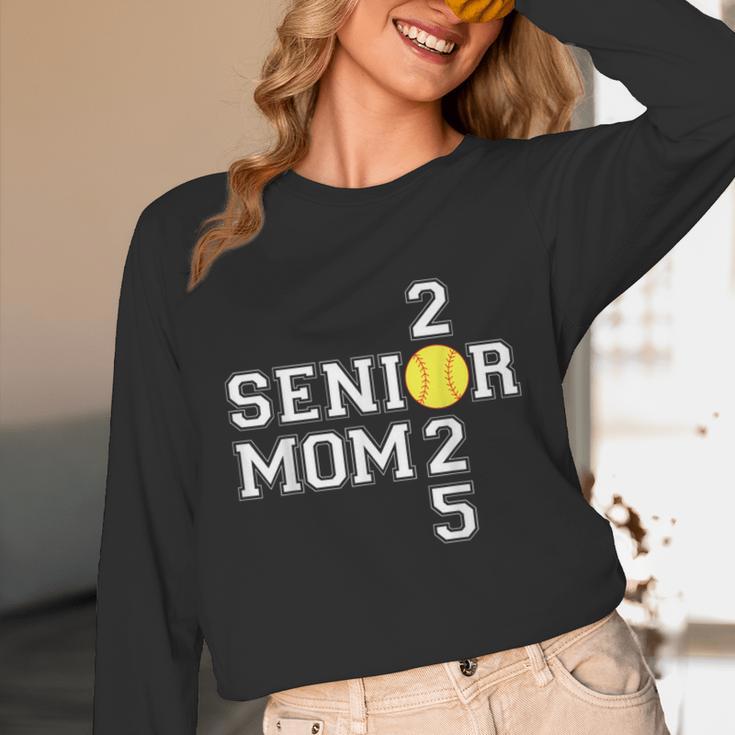 Class Of 2025 Softball Mom Senior Graduation Graduate Women Unisex Long Sleeve T-Shirt