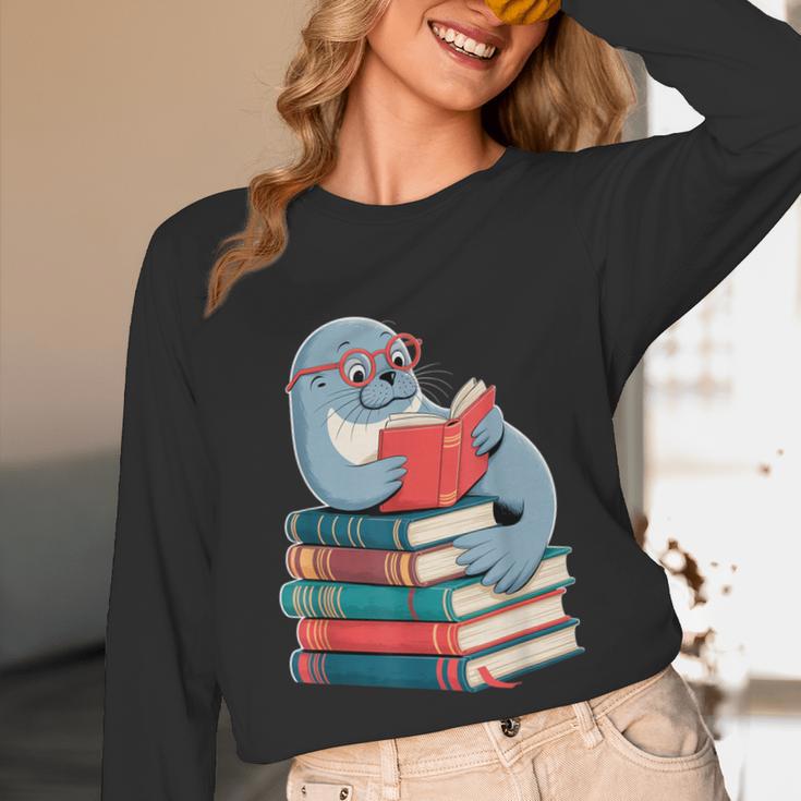 Cute Reading Seal On Books Book Lover Unisex Long Sleeve T-Shirt