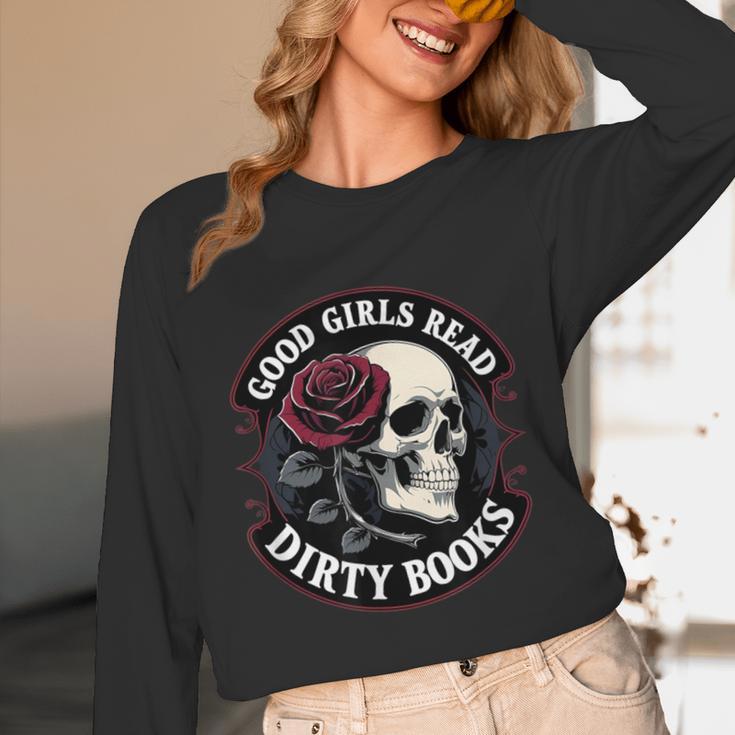 Good Girls Read Dirty Books Smut Reader Dark Romance Skull Unisex Long Sleeve T-Shirt