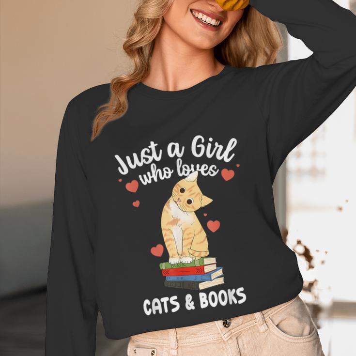 Just a Girl Who Loves Cats And Books Reading Cat & Bookworm Unisex Long Sleeve T-Shirt