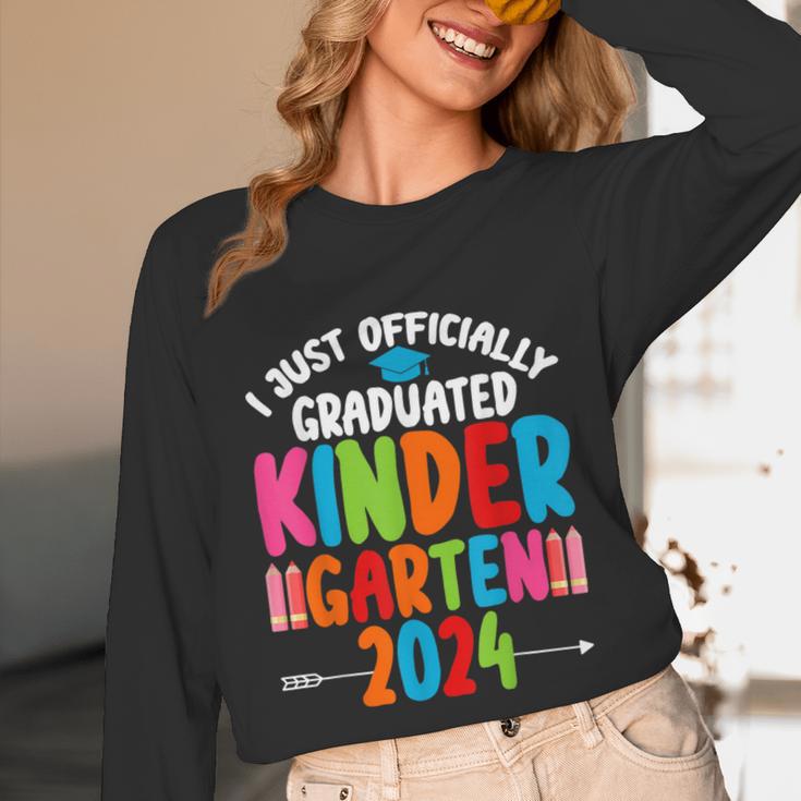 I Officially Graduated Kindergarten Graduation 2024 Unisex Long Sleeve T-Shirt