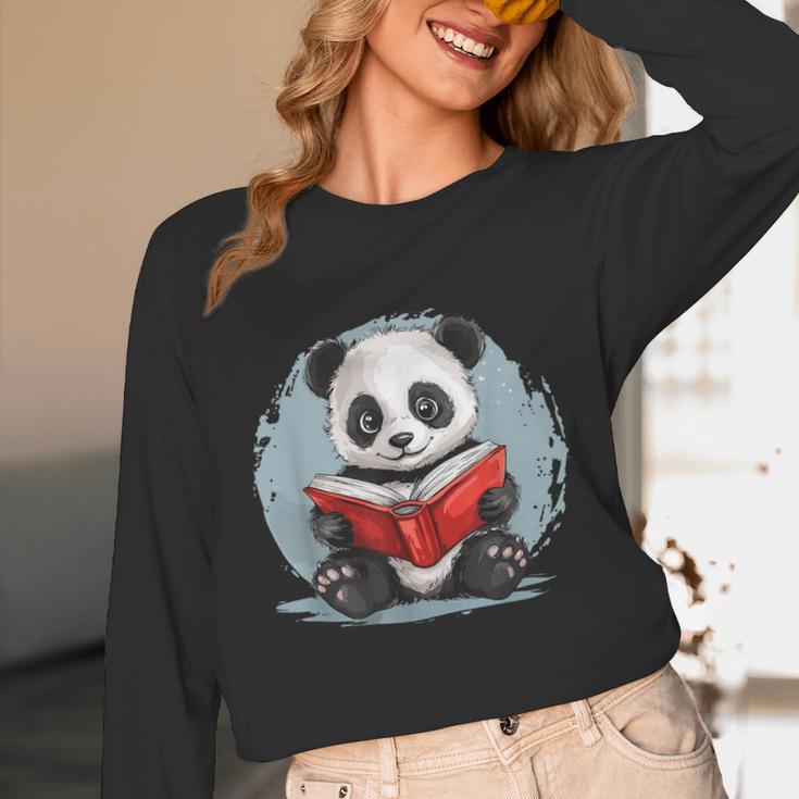 Panda With Book For Reading Enthusiasts Unisex Long Sleeve T-Shirt