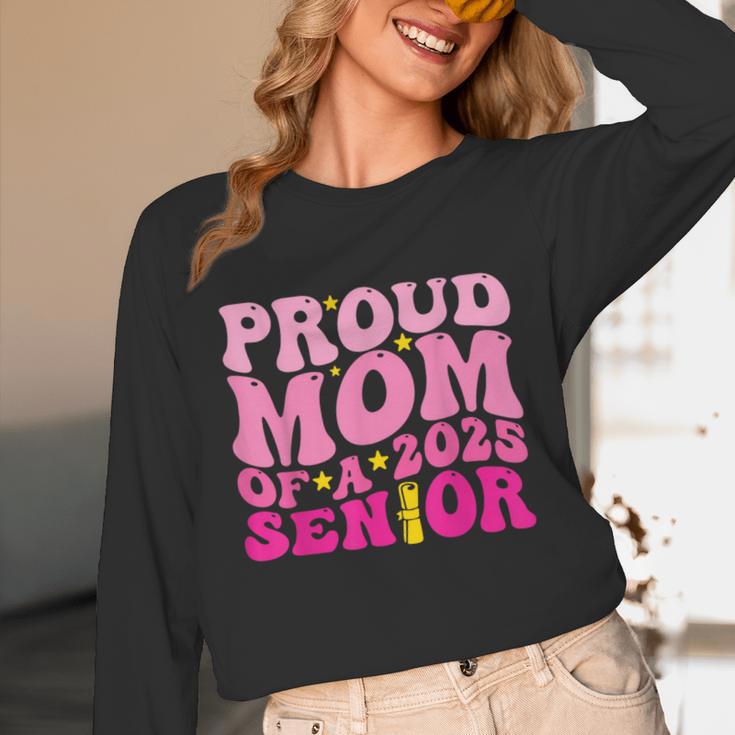 Proud Mom Of a 2025 Graduate Class Senior Graduation Mother Unisex Long Sleeve T-Shirt