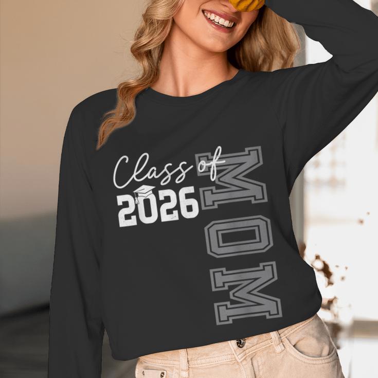 Proud Mom Of A 2026 Graduate Grad Senior Mother Graduation Unisex Long Sleeve T-Shirt