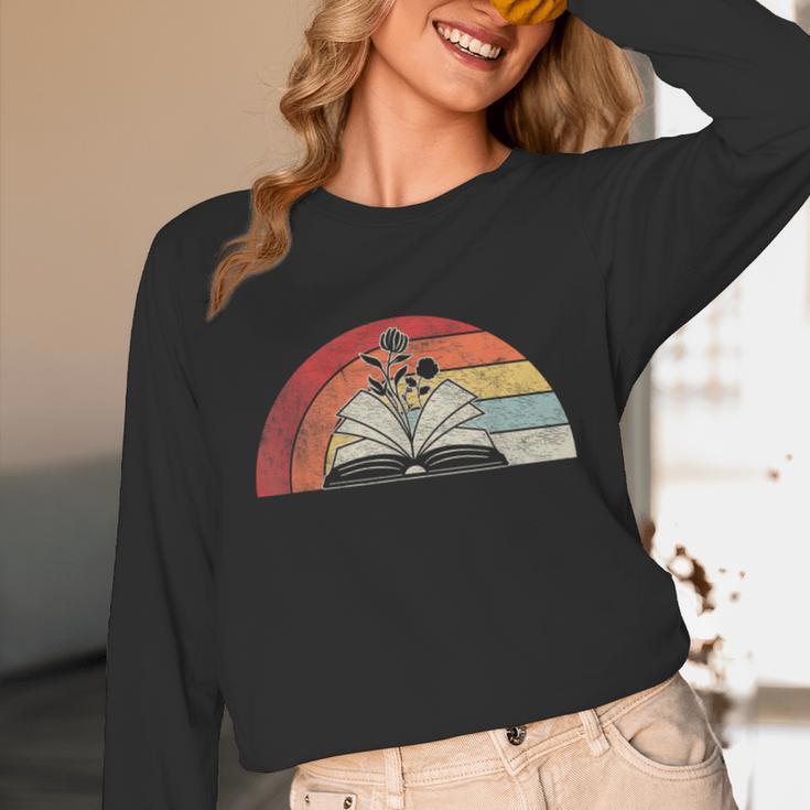Retro Vintage Wildflowers Book Shirt Book Lover Unisex Long Sleeve T-Shirt