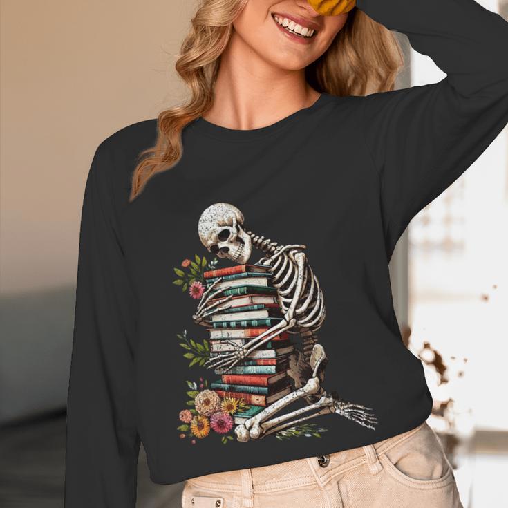 Skeleton Reading Book Halloween Bookworm Bibliophile Reader Unisex Long Sleeve T-Shirt Skeleton Reading Book Halloween Bookworm Bibliophile Reader Unisex Long Sleeve T-Shirt