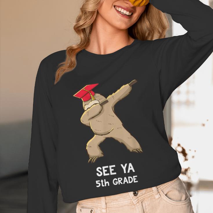 Sloth Dabbing 5th Grade Graduation Shirt Fifth Grade Grad Unisex Long Sleeve T-Shirt
