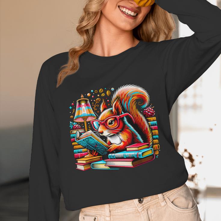 Squirrel Reading a Book Lover Bookworm Unisex Long Sleeve T-Shirt