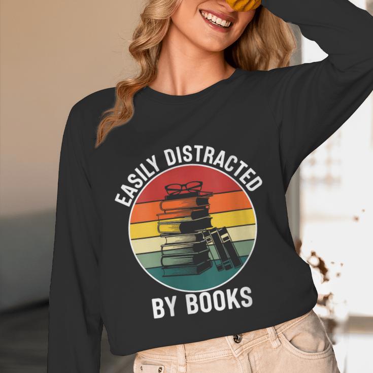 Women's Easily Distracted By Books Unisex Long Sleeve T-Shirt