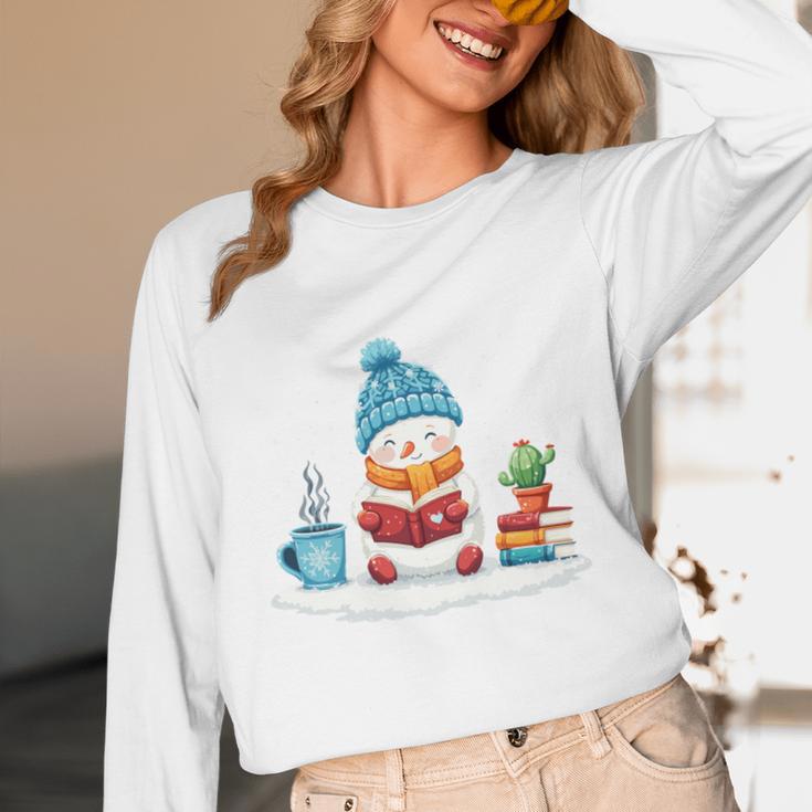 Cute Winter Cozy Snowman Reading Book Lovers Xmas Snowman Unisex Long Sleeve T-Shirt