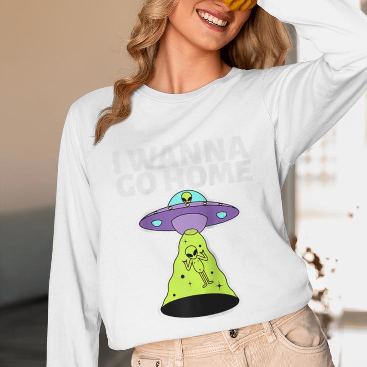 I Wanna Go Home Introvert UFO UAP Flying Saucer Trippy Alien Raglan Baseball Tee Unisex Long Sleeve T-Shirt
