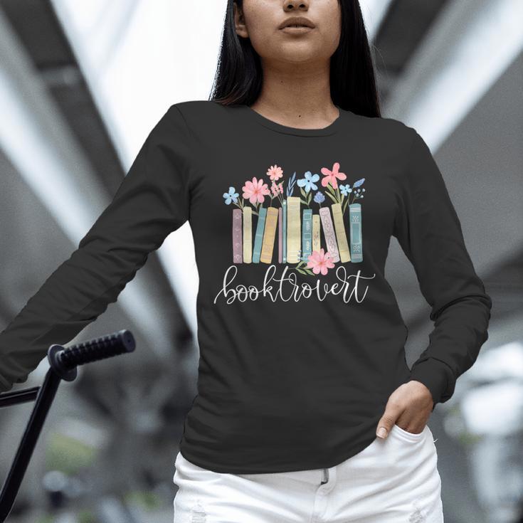 Booktrovert Book Lover Reading Bookworm Reader Unisex Long Sleeve T-Shirt Booktrovert Book Lover Reading Bookworm Reader Unisex Long Sleeve T-Shirt