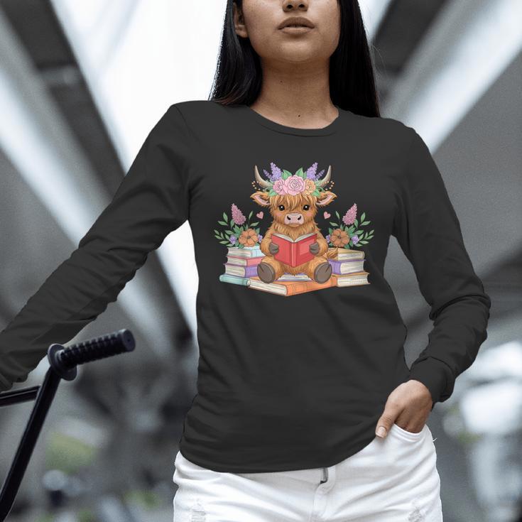 Cute Baby Highland Cow Reading Book Lover Toddler Unisex Long Sleeve T-Shirt Cute Baby Highland Cow Reading Book Lover Toddler Unisex Long Sleeve T-Shirt