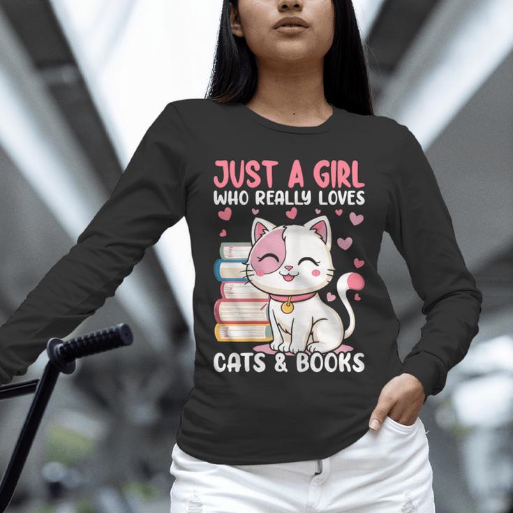 Girl Who Loves Cats And Books Cute Unisex Long Sleeve T-Shirt