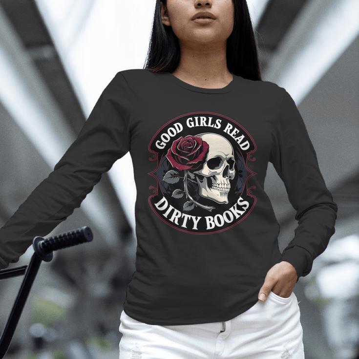 Good Girls Read Dirty Books Smut Reader Dark Romance Skull Unisex Long Sleeve T-Shirt