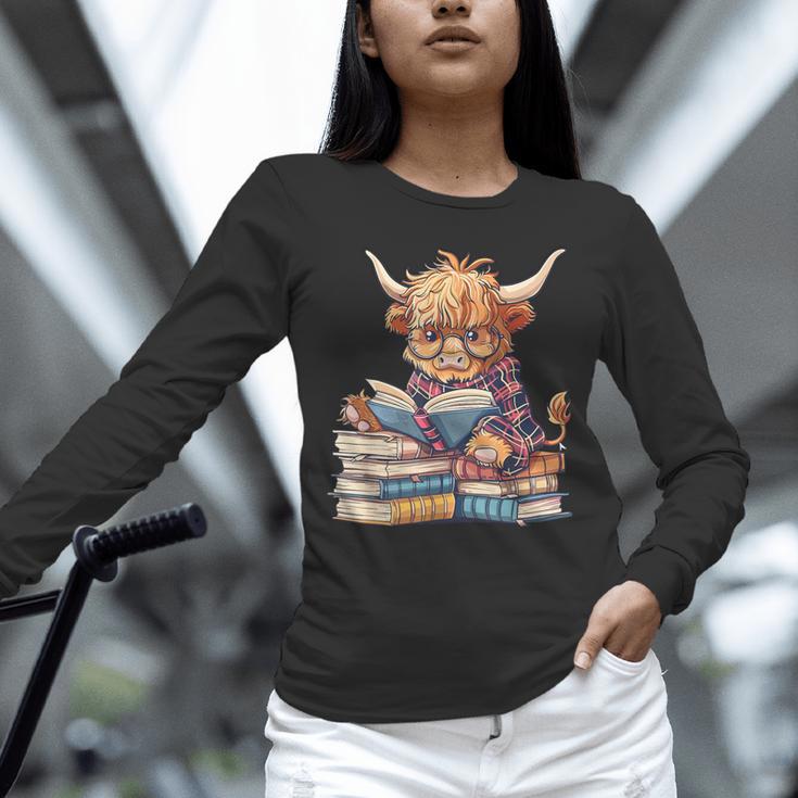 Highland Cow Reading Book Librarian Library Unisex Long Sleeve T-Shirt Highland Cow Reading Book Librarian Library Unisex Long Sleeve T-Shirt