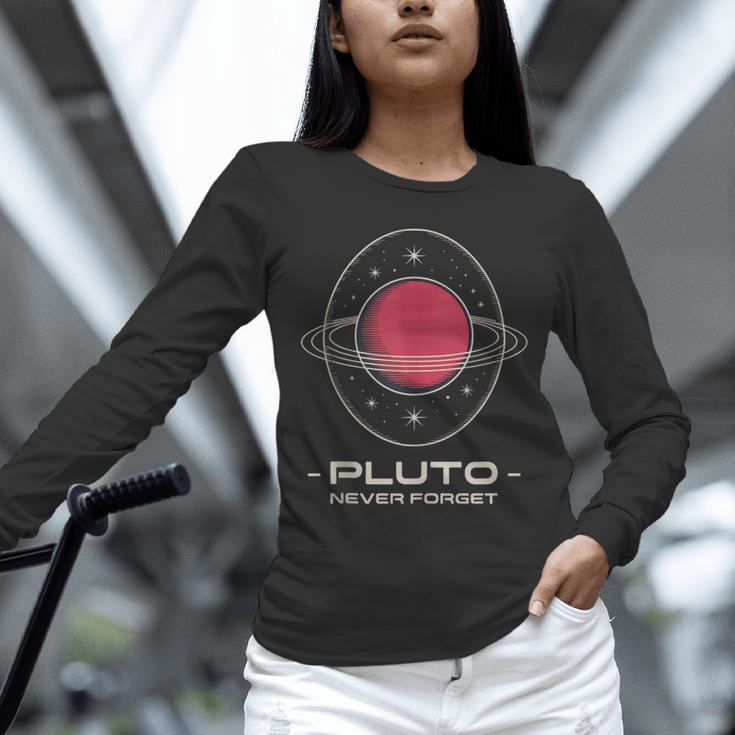 Retro Pluto Never Forget Classic Planet Pluto Nostalgia Unisex Long Sleeve T-Shirt Retro Pluto Never Forget Classic Planet Pluto Nostalgia Unisex Long Sleeve T-Shirt