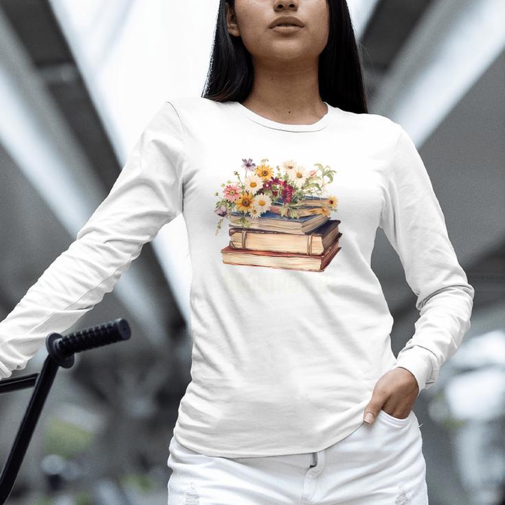 Booktrovert Vintage Wildflowers Books For Book Lovers Unisex Long Sleeve T-Shirt