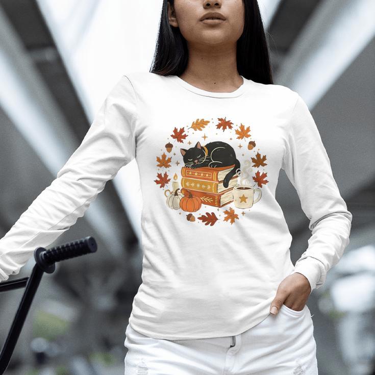 Cute Cat Fall In Love With Reading Book Cat Lover Librarian Unisex Long Sleeve T-Shirt