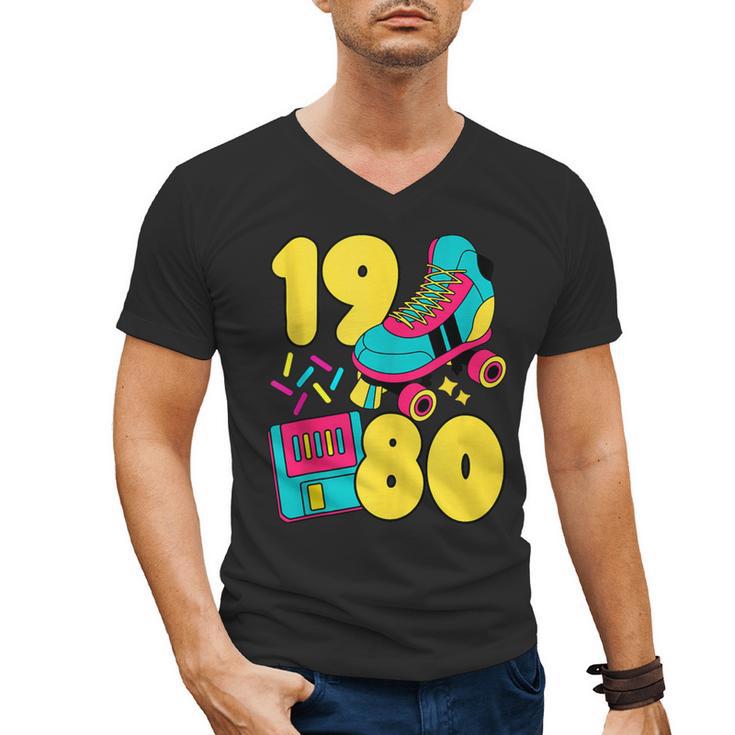 1980 Retro Raised In The 80s Old School Nostalgia Vibes Men's V-Neck T-Shirt