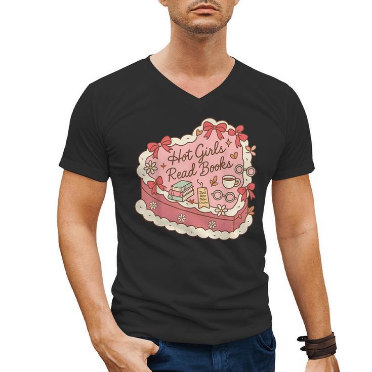 Book Lover Hot Girls Read Books Tee Men's V-Neck T-Shirt
