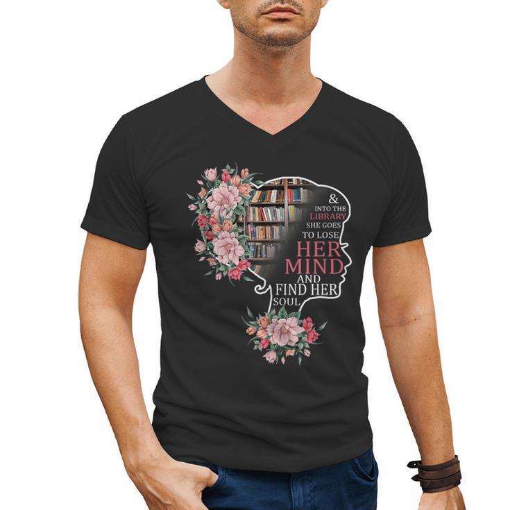 Bookworm Book Reader Book Nerd Book Reading Lover Men's V-Neck T-Shirt