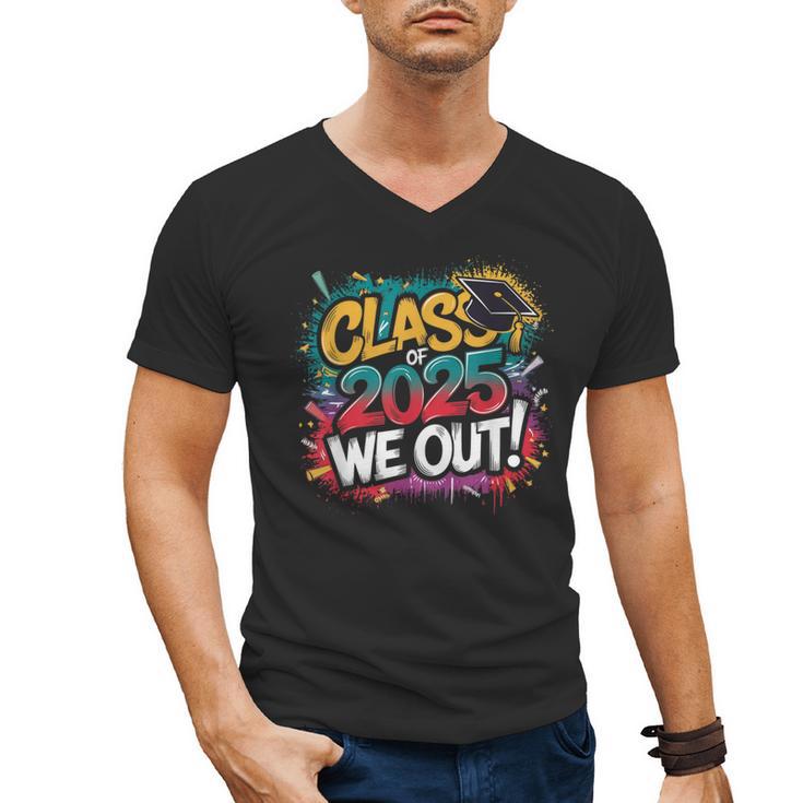 Class Of 2025 We Out Graffiti Graduation 2025 Men's V-Neck T-Shirt