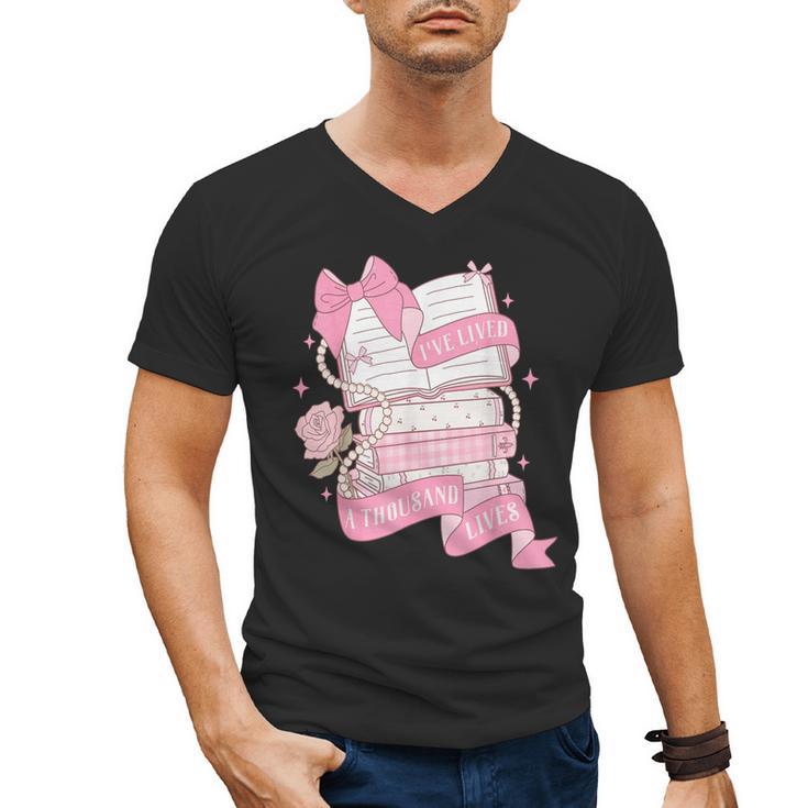 Coquette Reading Book Lover Pink Bow Bookish Mom & Daughter Men's V-Neck T-Shirt