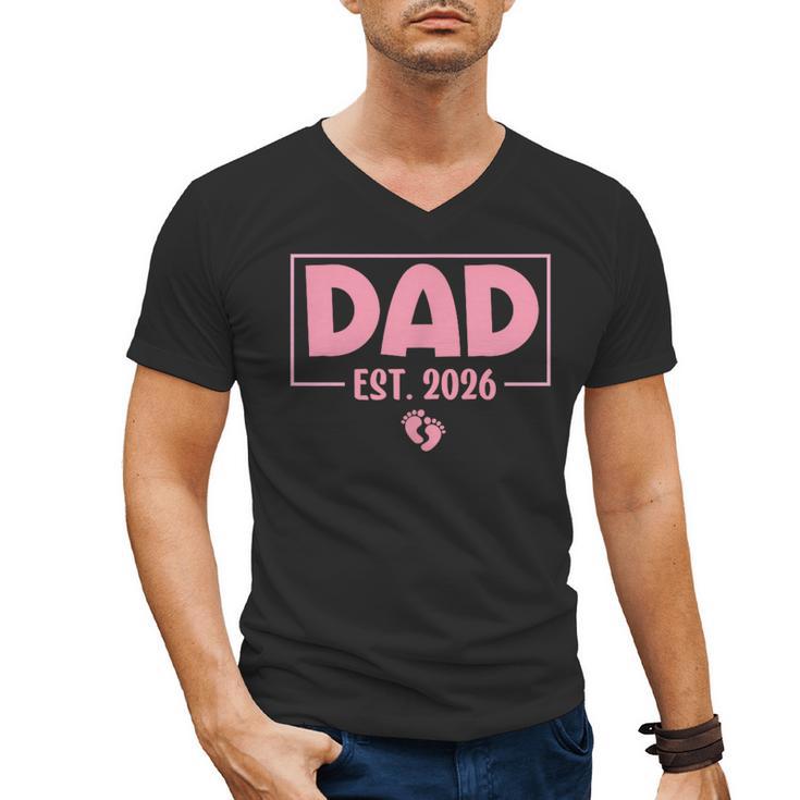 Dad Est 2026 Logo Daddy 2026 Soon To Be New Father 2026 Men's V-Neck T-Shirt