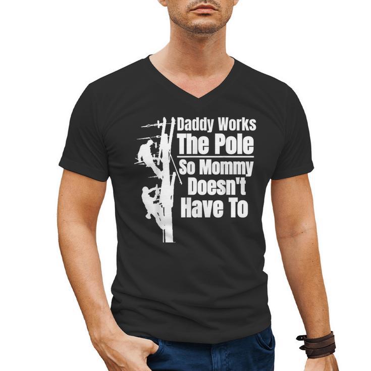 Dads Electrical Lineman Gear Husband & Lineman Wife Men's V-Neck T-Shirt