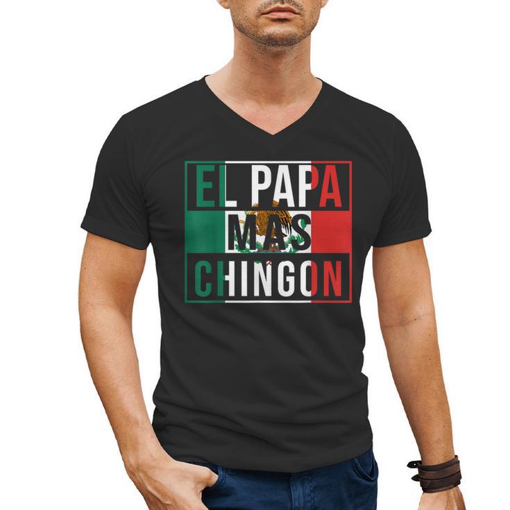 El Papa Mas Chingon Best Mexican Dad Men's V-Neck T-Shirt