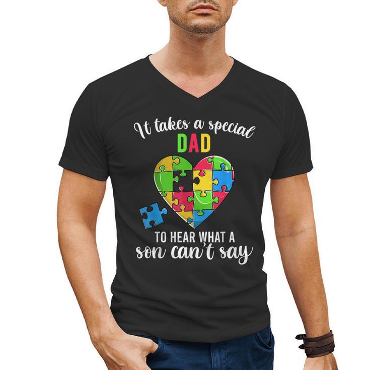 Fun Heart Puzzle Shirts Dad Autism Awareness Family Support Men's V-Neck T-Shirt