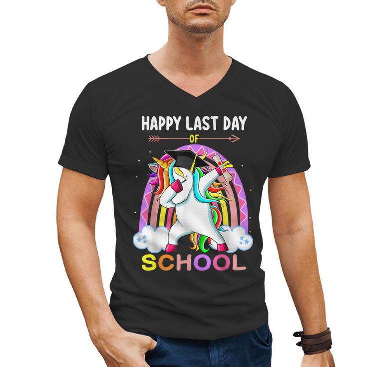 Happy Last Days Of School Graduation Class 2022 Unicorn Girl Men's V-Neck T-Shirt