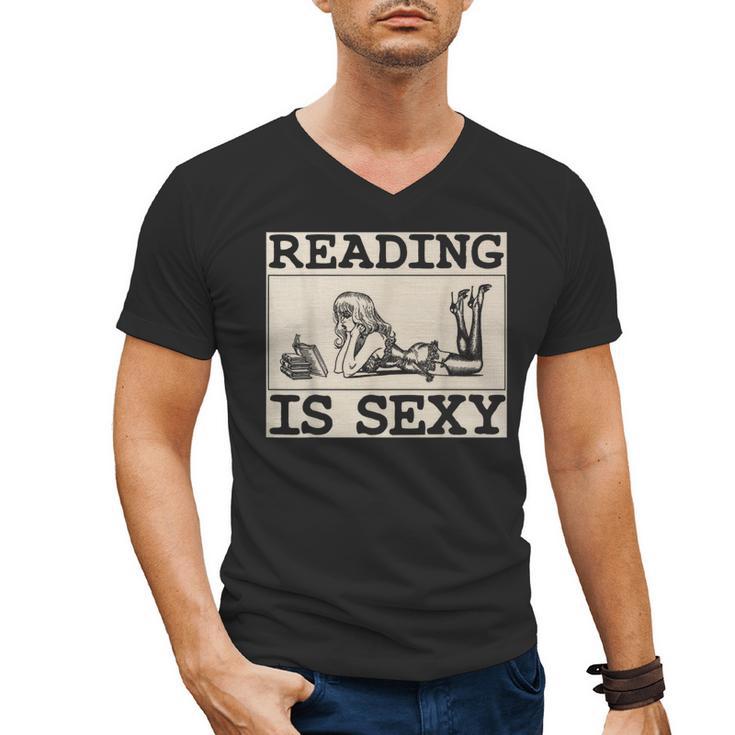 Hot Pin Up Girl Comic Book Vintage Reading Is Sexy Men's V-Neck T-Shirt