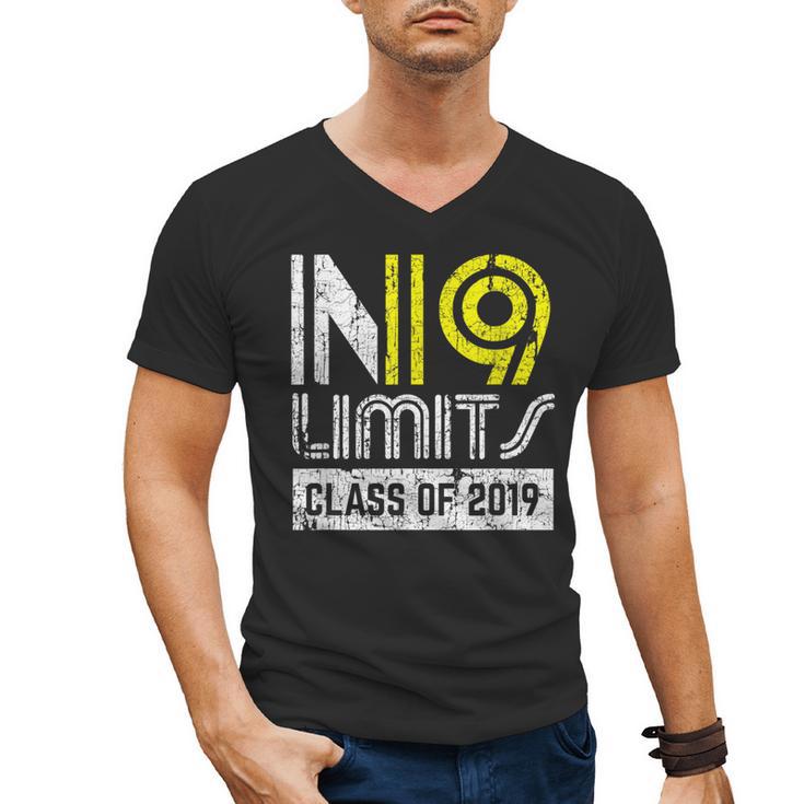 No Limits Class Of 2019 Graduation Vintage Men's V-Neck T-Shirt