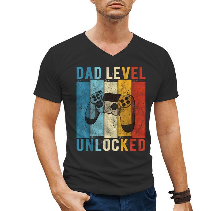 Pregnancy Announcement Dad Level Unlocked New Daddy Father Men's V-Neck T-Shirt