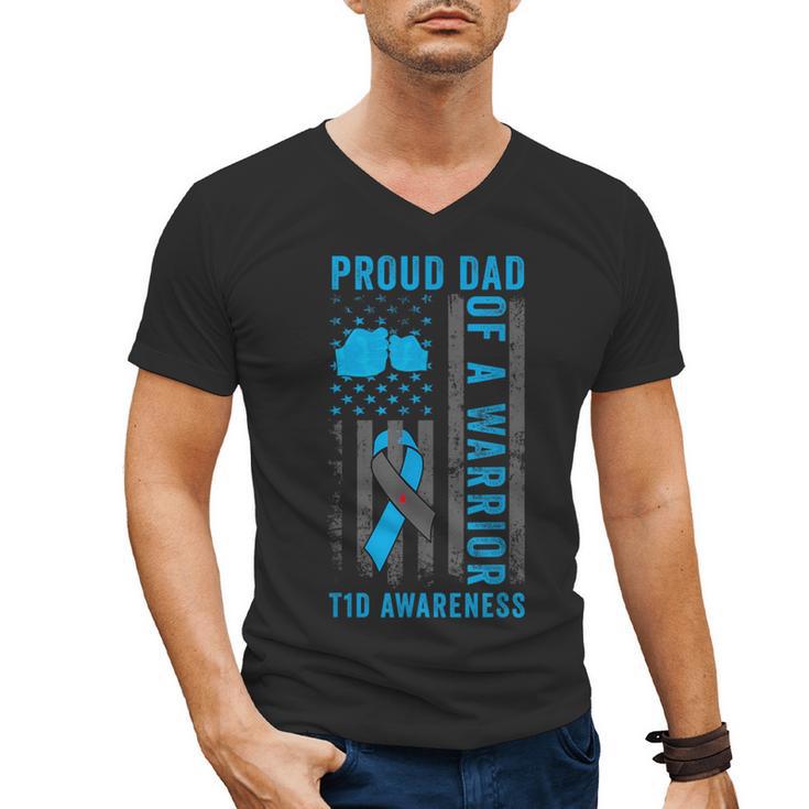 Proud Dad Of A T1D Warrior Type 1 Diabetes Awareness Men's V-Neck T-Shirt