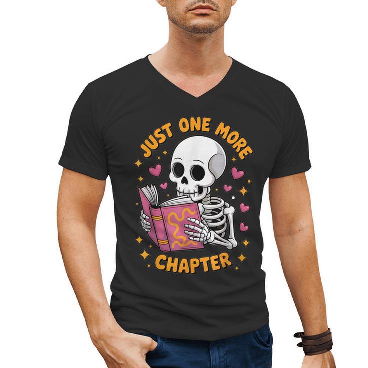 Read Books Lover Bookworm Cute Reading Just One More Chapter Men's V-Neck T-Shirt