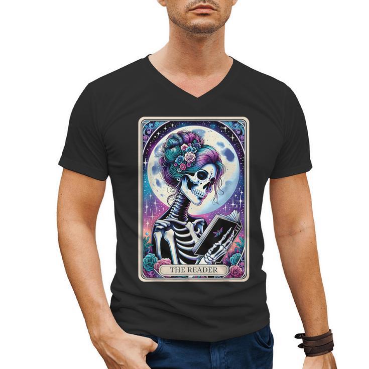 The Reader Tarot Card Reading Skeleton Skull Book Lover Men's V-Neck T-Shirt
