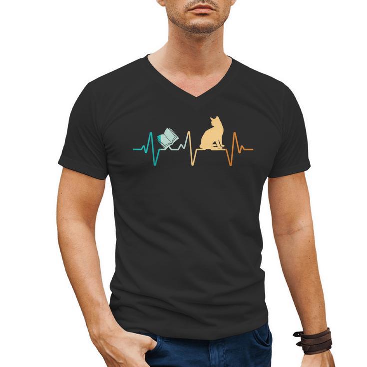 Reading Cat Heartbeat Book & Cat Lover Men's V-Neck T-Shirt