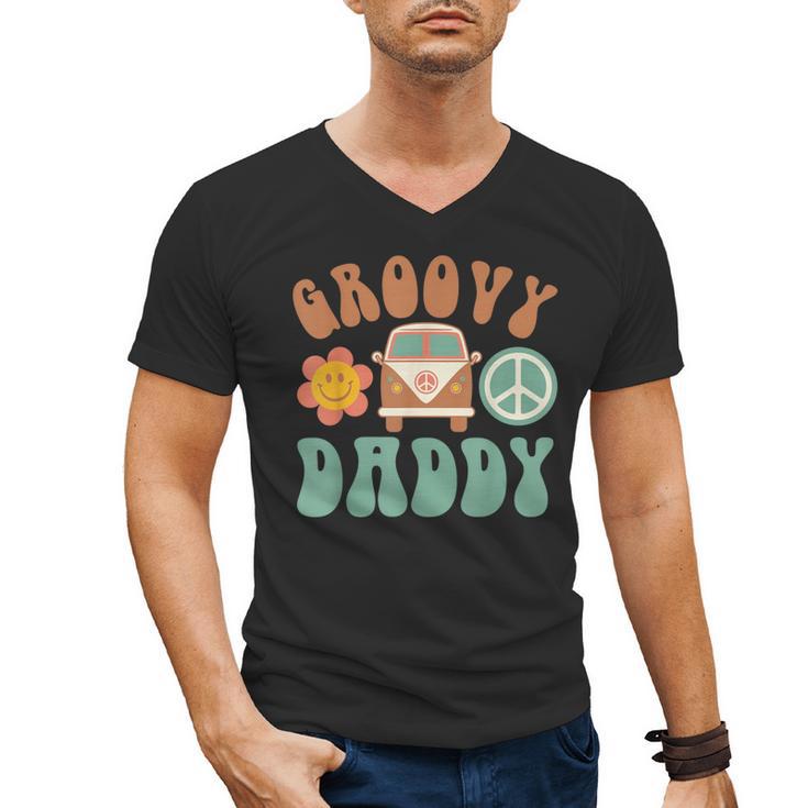 Retro Groovy Daddy Matching Family Birthday Party Men's V-Neck T-Shirt