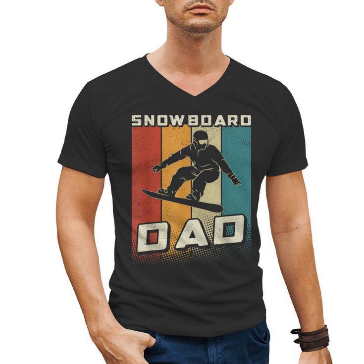 Retro Snowboard Dad Snowboarding Father Snowboarder Dad Men's V-Neck T-Shirt