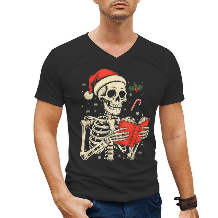 Skeleton Reading Book Christmas Teacher Librarian Book Lover Men's V-Neck T-Shirt