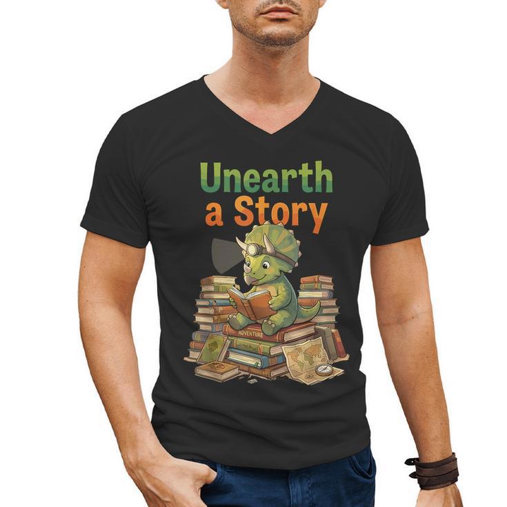 Unearth a Story Triceratops Dinosaur Reading Books Cute Dino Men's V-Neck T-Shirt