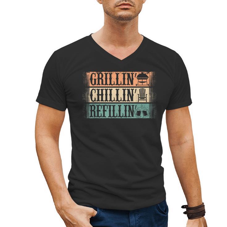 Vintage Grill Dad Grilling Chilling Refilling Men's V-Neck T-Shirt