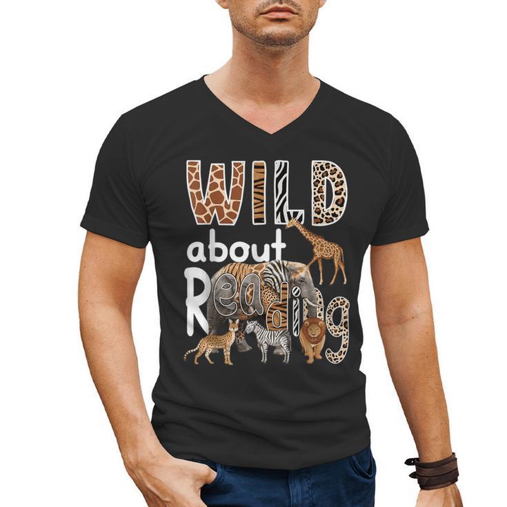 Zoo Animals Wild About Reading Books Reader Lover Librarian Men's V-Neck T-Shirt