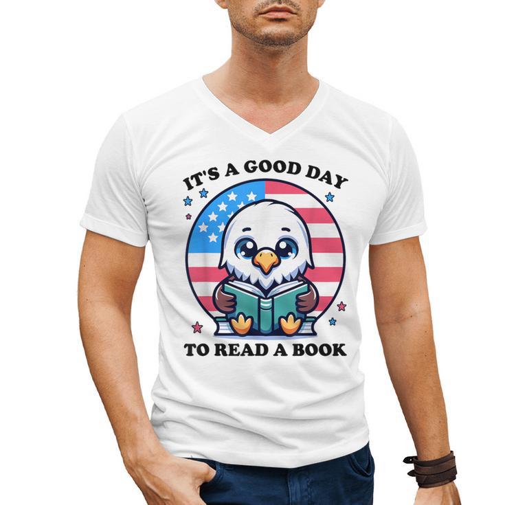 A Good Day To Read a Book Reading Eagle With American Flag Men's V-Neck T-Shirt