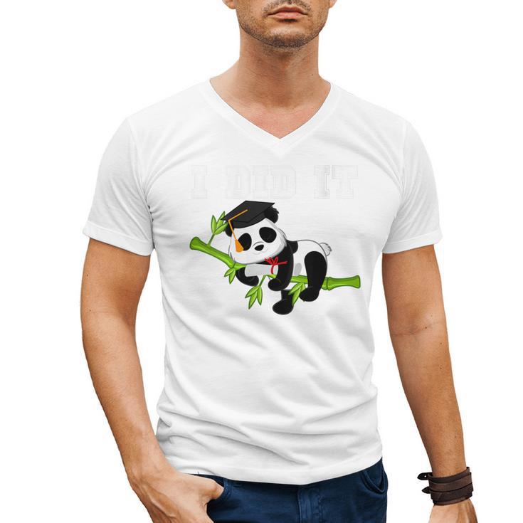 I Did It Kawaii Panda With Graduation Cap Diploma Men's V-Neck T-Shirt