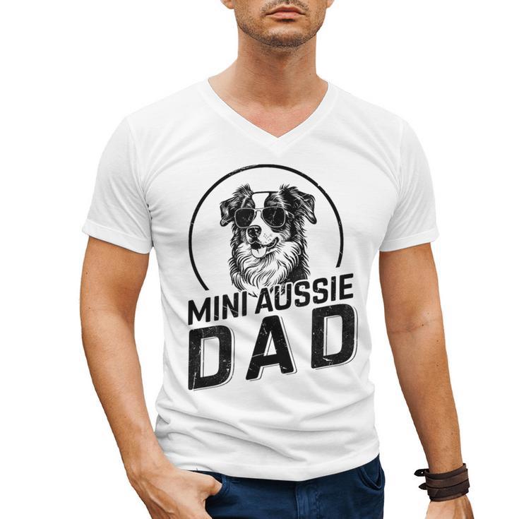 Mini Aussie Dad Dog Owner For Men Dad Christmas Men's V-Neck T-Shirt